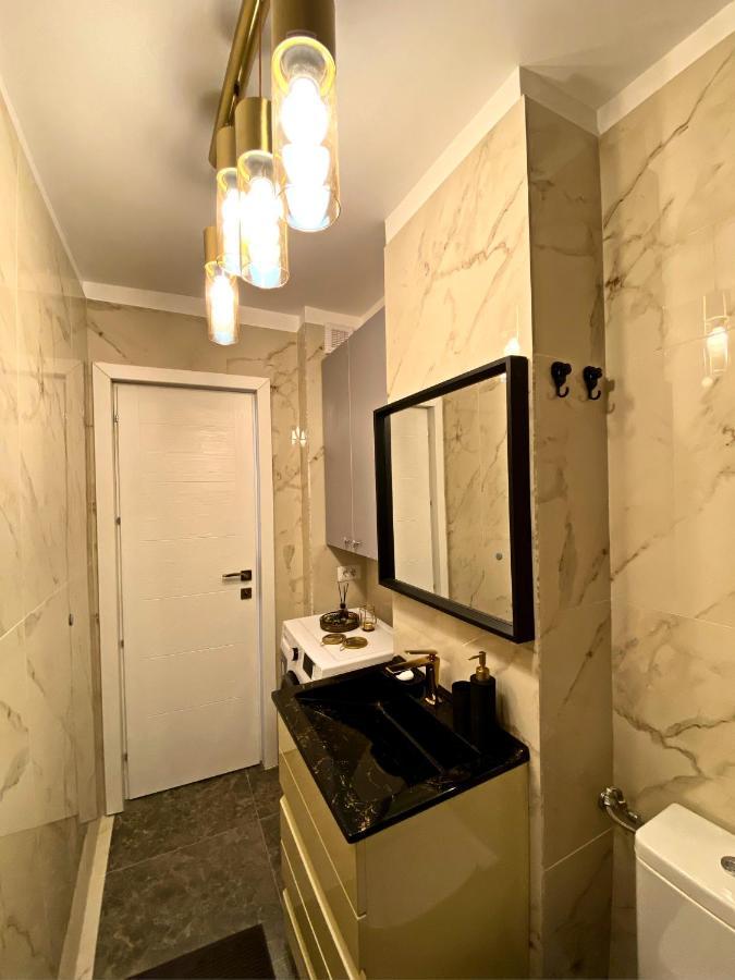 Lovely Studio In The City Center Of Bucureşti Ngoại thất bức ảnh